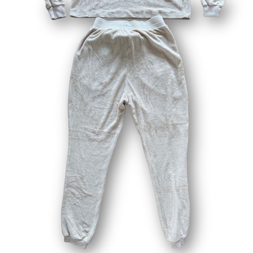 Brownlee Crewneck and Jogger Set Size Medium in Soft Neutral - Picture 5 of 8